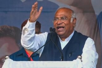 Congress claims Mallikarjun Kharge`s helicopter checked in Bihar