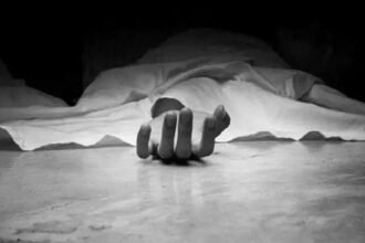 Man dies of electric shock while cleaning water tank in Jogeshwari, one held