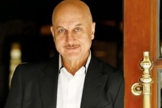 Actor Anupam Kher`s office robbed, probe launched