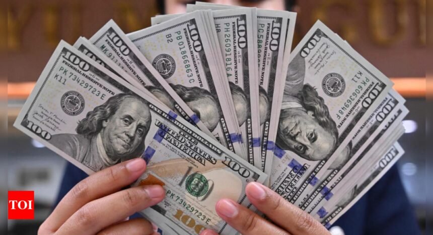 Forex reserves rise $4.8 billion to record $652 billion