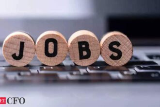 Job market recovery may slow, for now, CFO News, ETCFO