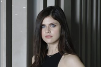 Alexandra Daddario expecting first child with husband Andrew Form