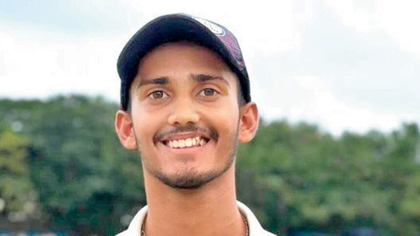 Navroz pacer Shreyas Powar destroys Regent CC with 6-11