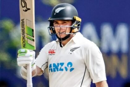 Tom Latham overtakes Martin Crowe to become NZ`s fifth-highest Test run-getter