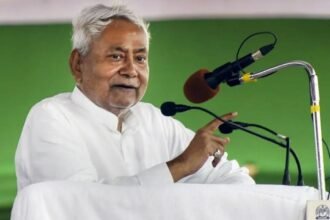 Bihar: Nitish Kumar transfers Rs 307 crore in flood relief to 4.39 lakh families