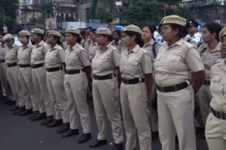 Kolkata police halts junior doctors' 'Abhaya Parikrama' rally at Durga puja pandals | India News