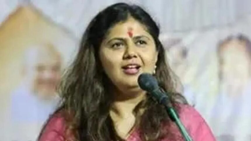 Pankaja Munde reaches out to Dalits and OBC; promises action if are `troubled`