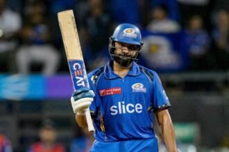 Rohit to RCB? De Villiers compares potential impact to Hardik`s MI transfer