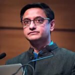 Sanjeev Sanyal offered Gokhale post after Debroy exit