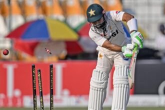 Under-pressure Pakistan to re-use Multan pitch for second England Test