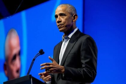 'Division is one of the greatest challenges of our time,' says Barack Obama at democracy forum