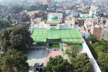 Sambhal mosque surveyor cites health issues, seeks 15-day extension | India News
